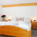 Apartman Haus Steinroeschen