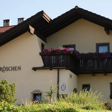 Апартаменты Haus Steinroeschen Зеефельд в Тироле