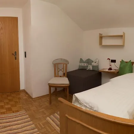 Apartamento Haus Steinroeschen *